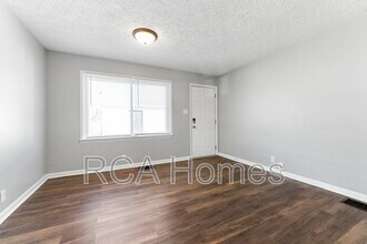 2435 Shelby St in Indianapolis, IN - Building Photo - Building Photo