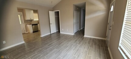 293 Stony Brook Cir in Jackson, GA - Building Photo - Building Photo