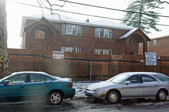 14924 Sanford Ave in Flushing, NY - Building Photo - Building Photo