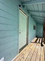 503 S Main St in Canyonville, OR - Building Photo