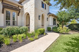 113 Canyon View Rd in Georgetown, TX - Building Photo - Building Photo
