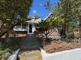 850 Evergreen Walk in Ocean Beach, NY - Building Photo