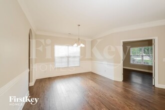 2001 Heron Pointe Dr in Whitsett, NC - Building Photo - Building Photo
