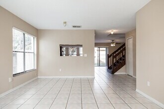 2197 Grasmere Dr in Apopka, FL - Building Photo - Building Photo