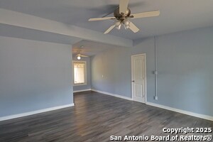 111 Grasmere Ct in San Antonio, TX - Building Photo - Building Photo