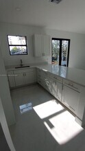 15221 Railroad Dr in Miami Gardens, FL - Building Photo - Building Photo