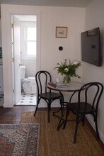 179 W Wilson St in Madison, WI - Building Photo - Building Photo