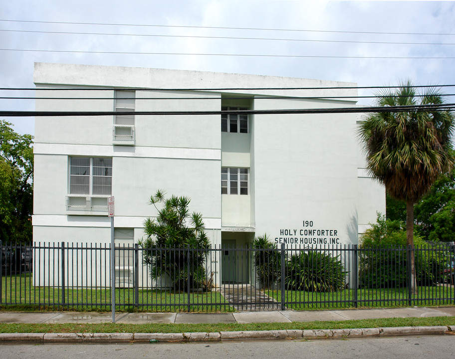 Holy Comforter Senior Housing in Miami, FL - Building Photo