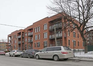 Primary Photo