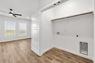 4421 Clovis St in Midlothian, TX - Building Photo - Building Photo