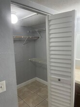 20320 NE 3rd Ct in Miami, FL - Building Photo - Building Photo