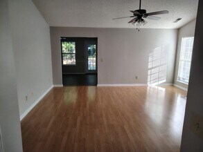 642 Aspen St in Florence, SC - Building Photo - Building Photo
