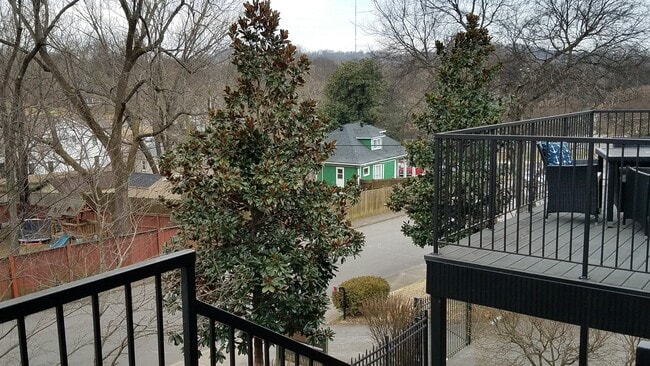 5000 Park Ave, Unit 201 in Nashville, TN - Building Photo - Building Photo