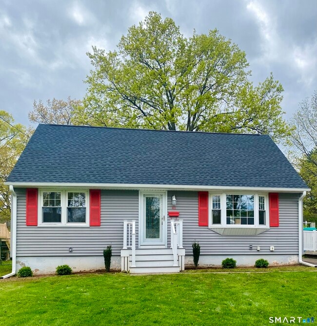 property at 40 Kennedy Dr