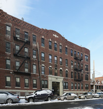 386 E 94th St in Brooklyn, NY - Building Photo - Building Photo