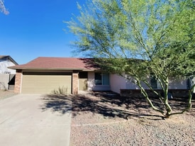 705 W Nopal Pl in Chandler, AZ - Building Photo