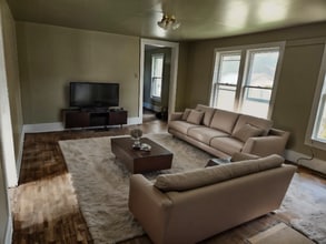 1011 S Cottage Grove in Miles City, MT - Building Photo - Building Photo