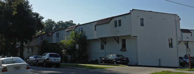 Campus Walk Apartments in Gainesville, FL - Building Photo - Building Photo