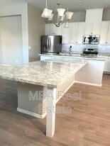 14870 W Encanto Blvd in Goodyear, AZ - Building Photo