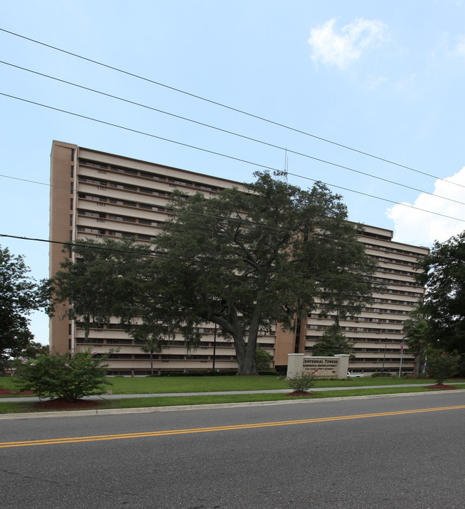 Centennial Towers in Jacksonville, FL - Foto de edificio