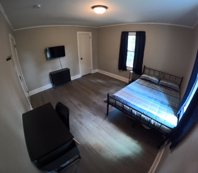 property at 120 Longview Dr