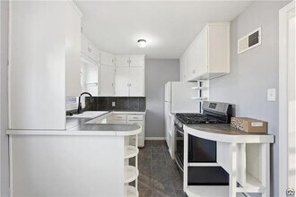 2116 SW Plass Ave in Topeka, KS - Building Photo - Building Photo