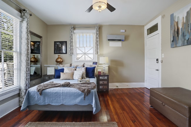 1212 Treme St in New Orleans, LA - Building Photo - Building Photo