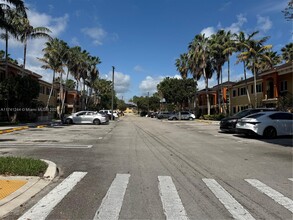 970 NE 33rd Terrace in Homestead, FL - Foto de edificio - Building Photo