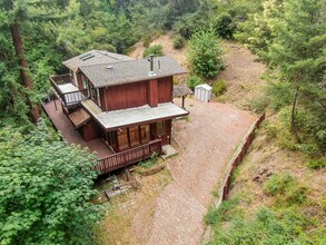 975 Logan Creek Rd in Boulder Creek, CA - Building Photo - Building Photo