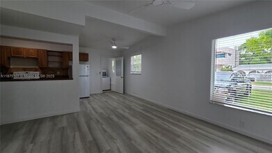 3482 Frow Ave in Miami, FL - Building Photo - Building Photo
