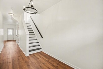 700 Admiral's Quay Dr in Mechanicsburg, PA - Building Photo - Building Photo