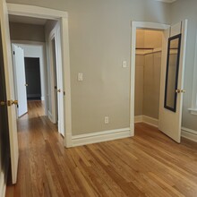 4949 W Melrose St, Unit 2nd fl in Chicago, IL - Foto de edificio - Building Photo