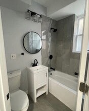 7240 S Cornell Ave, Unit Unit 1 in Chicago, IL - Building Photo - Building Photo