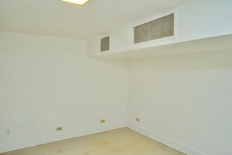 624 Ridge St-Unit -Apt #A in Charlottesville, VA - Building Photo - Building Photo