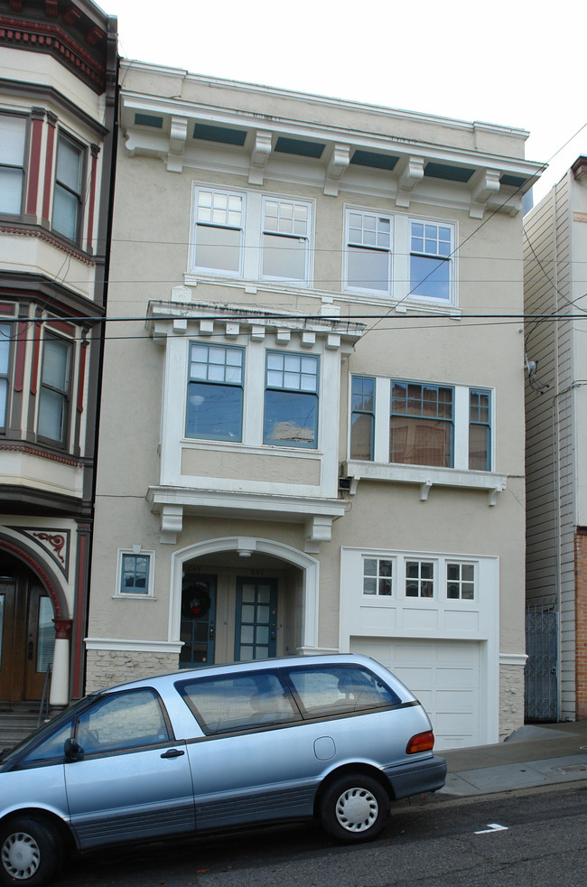 Russian Hill Flats