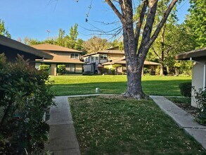 3711 Galena Dr in Auburn, CA - Building Photo - Building Photo