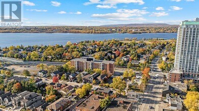 353 Wilmont Ave in Ottawa, ON - Building Photo - Building Photo