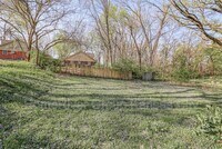 831 Stewart Ave photo'