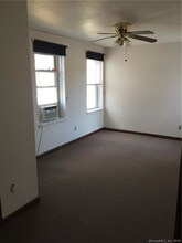 872 State St-Unit -D in New Haven, CT - Building Photo - Building Photo
