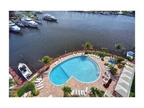 1 Las Olas Cir in Fort Lauderdale, FL - Building Photo - Building Photo