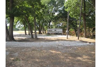 Oak Creek RV and Mobile Home Park in Denison, TX - Building Photo - Building Photo