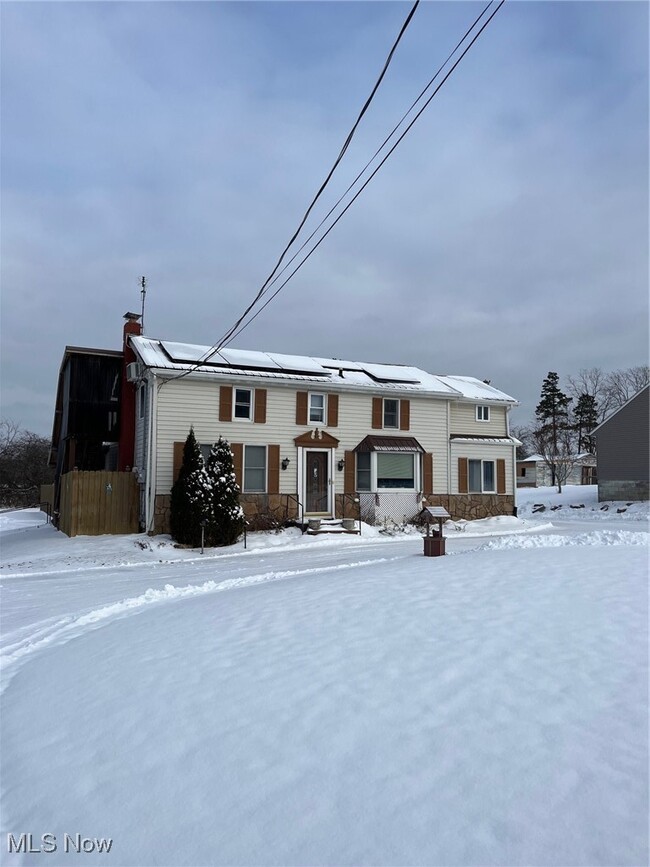 property at 3923 Richlawn Rd