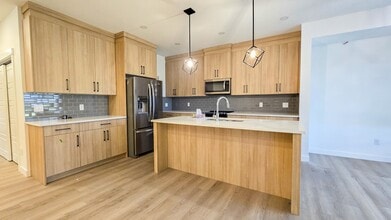 159 Sandpiper Bend in Chestermere, AB - Building Photo - Building Photo