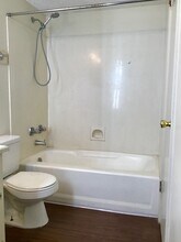 8220 Governor Dr in Baton Rouge, LA - Building Photo - Building Photo