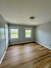 6300 Old Pineville Rd in Charlotte, NC - Building Photo - Building Photo