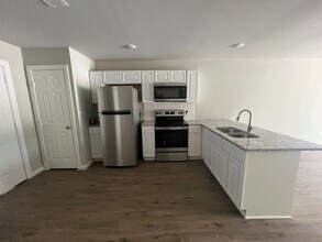 11682 State Hwy 64 in Tyler, TX - Building Photo - Building Photo