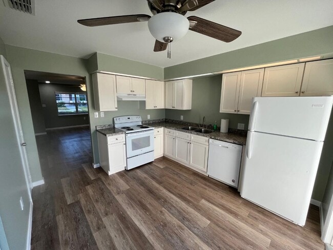 property at 101 Lake Hunter Dr