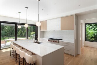 23 Thoreau Rd in Lexington, MA - Building Photo - Building Photo