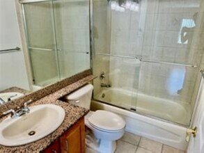 151 NE 16th Ave in Fort Lauderdale, FL - Building Photo - Building Photo