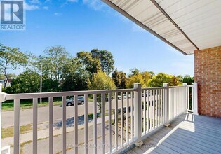 54 Emcarr Dr in Toronto, ON - Building Photo - Building Photo